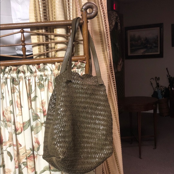 Madewell Handbags - Madewell Olive Woven Shoulder Bag